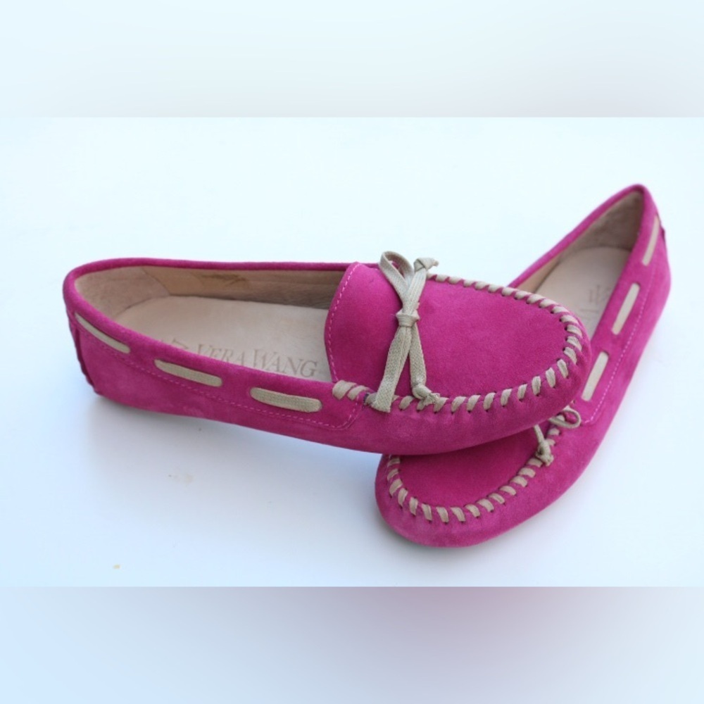 NWOT Vera Wang Dorian moccasins